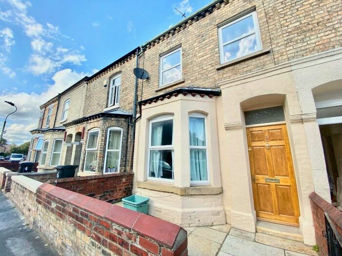 2 Bedroom Property To Rent In Neville Terrace, York, YO31