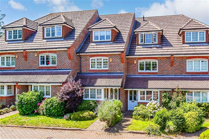 3 Bedroom Terraced House For Sale In Cowdreys, Tonbridge, Kent, TN9