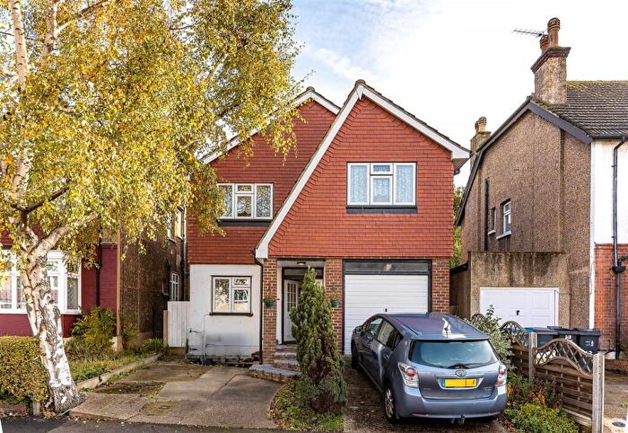 4 Bedroom Detached House For Sale In Florence Road, South Croydon, CR2