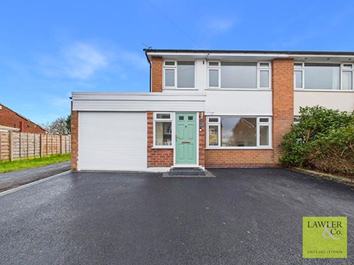3 Bedroom Semi-Detached House For Sale In Tapley Avenue, Poynton, Stockport, Cheshire, SK12