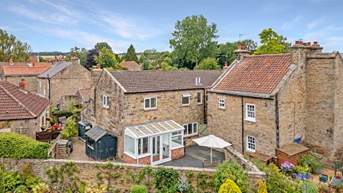 3 Bedroom Semi-Detached House For Sale In High Street, Gilling West, DL10