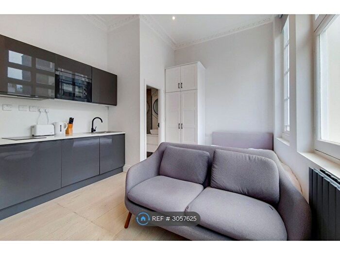 Studio To Rent In Westbourne Terrace, London, W2