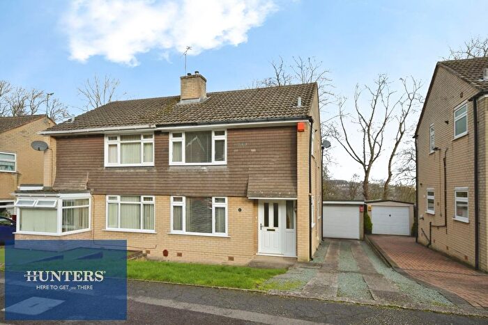 3 Bedroom Semi Detached House For Sale In Dale Road, Dronfield, S18