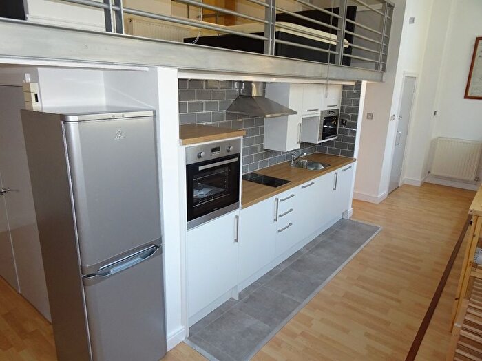 1 Bedroom Flat To Rent In George Street, Liverpool, L3