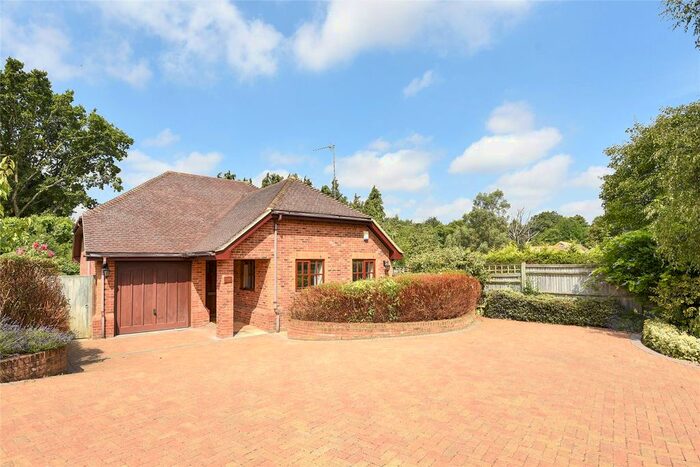 3 Bedroom Detached House To Rent In Bearwood Road, Wokingham, Berkshire RG41