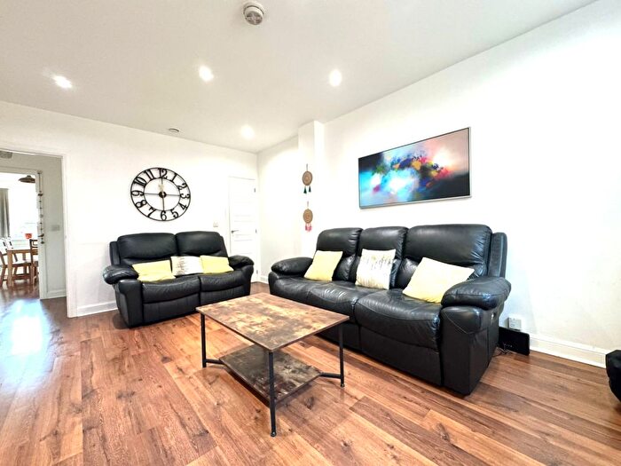 4 Bedroom Terraced House To Rent In Artisan Place, Harrow, HA3