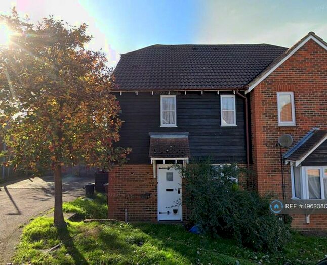 1 Bedroom End Of Terrace House To Rent In Carpenters Close, Rochester, ME1