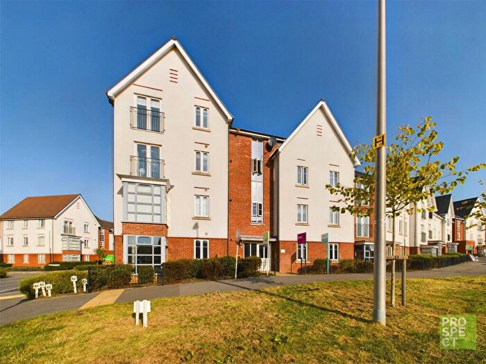 2 Bedroom Apartment To Rent In William Heelas Way, Wokingham, Berkshire, RG40