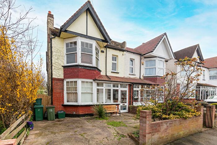 4 Bedroom Semi Detached House For Sale In Milton Road, Wallington, SM6