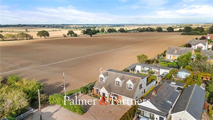 3 Bedroom Bungalow For Sale In Kenilworth Grove, Thorpe-le-Soken, Clacton-on-Sea, Essex, CO16
