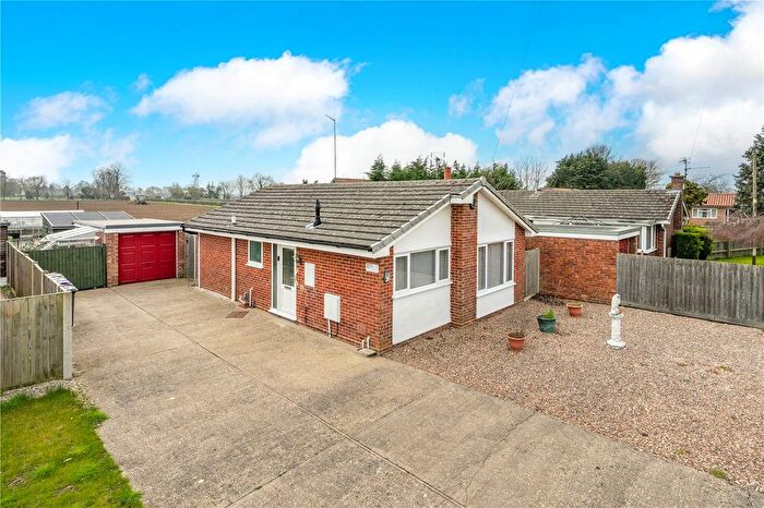 2 Bedroom Bungalow For Sale In Orchard Close, Great Hale, Sleaford, Lincolnshire, NG34