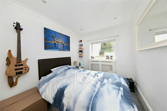 4 Bedroom Flat To Rent In Marlborough Road, Richmond, TW10
