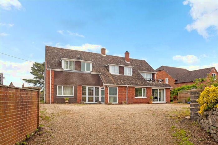 5 Bedroom Detached House For Sale In Green Lane, Chieveley, Newbury, RG20