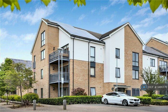 2 Bedroom Flat To Rent In Watson Place, London, SE25