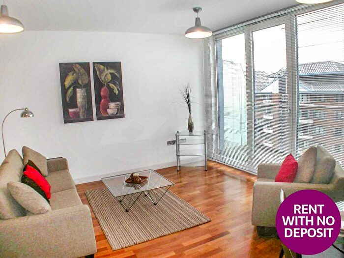 2 Bedroom Flat To Rent In Leftbank, Spinningfields, Manchester, M3