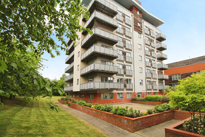 2 Bedroom Flat To Rent In Aqua House, Agate Close, London, NW10