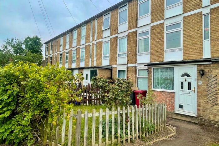 2 Bedroom Maisonette To Rent In Cippenham, SL1