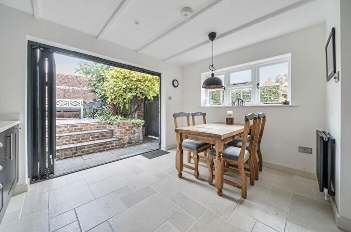 2 Bedroom Cottage For Sale In Prinsted Lane, Prinsted, PO10
