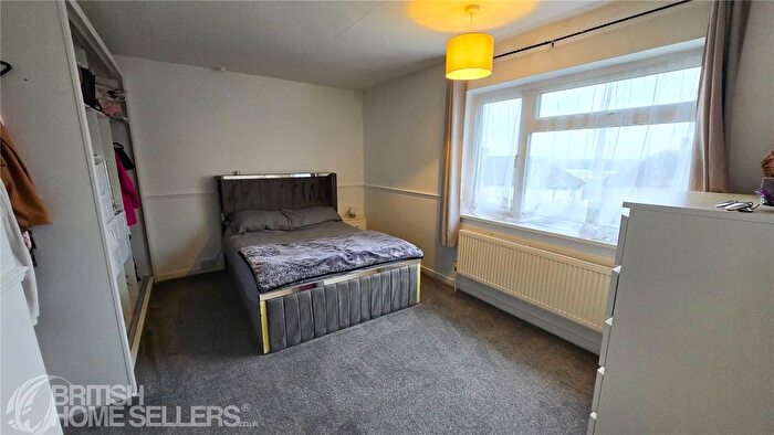 3 Bedroom Terraced House For Sale In Scarborough Rise, Derby, Derbyshire, DE21