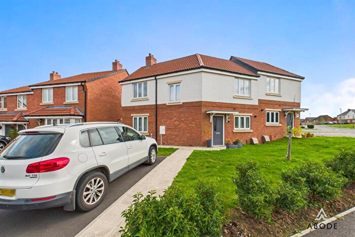 3 Bedroom Semi-Detached House For Sale In Parkinson Road, Off Henhurst Hill, Burton-On-Trent, DE13