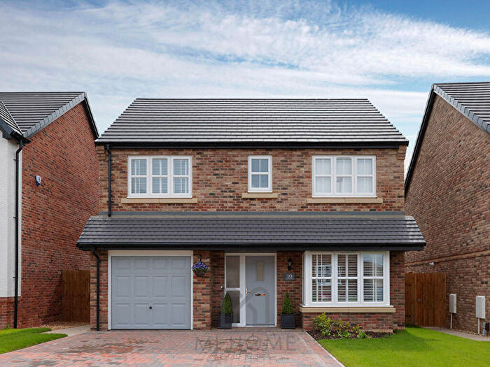 4 Bedroom Detached House For Sale In Heaton Way, Kirkham, Preston, PR4