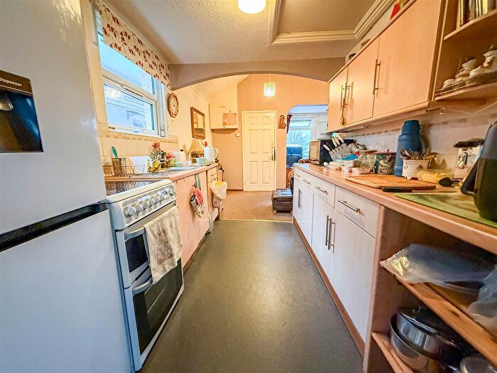 2 Bedroom Detached Bungalow For Sale In Sea Crescent, Jaywick, Essex, CO15