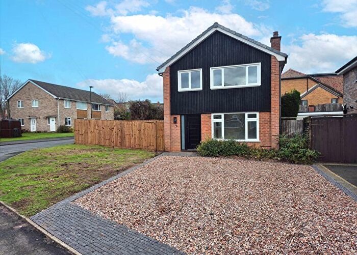 3 Bedroom Detached House To Rent In Mordaunt Drive, Four Oaks, Sutton Coldfield, B75