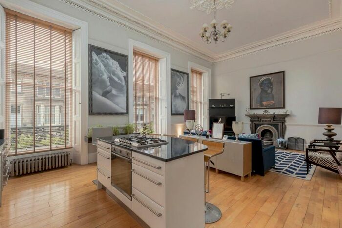 2 Bedroom Flat To Rent In Palmerston Place, Edinburgh, EH12