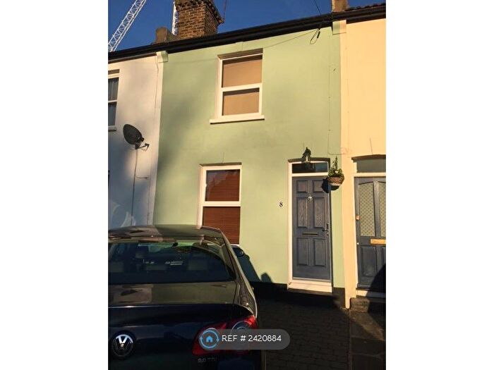 2 Bedroom Terraced House To Rent In Newbury Road, Bromley, BR2