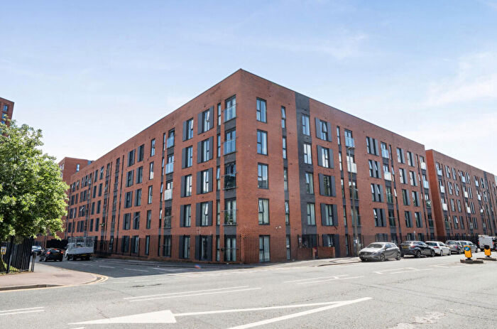 2 Bedroom Apartment For Sale In Derwent Street, Salford, Greater Manchester, M5