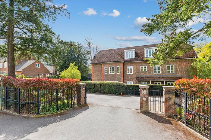 2 Bedroom Apartment For Sale In Cross Road, Ascot, Berkshire, SL5