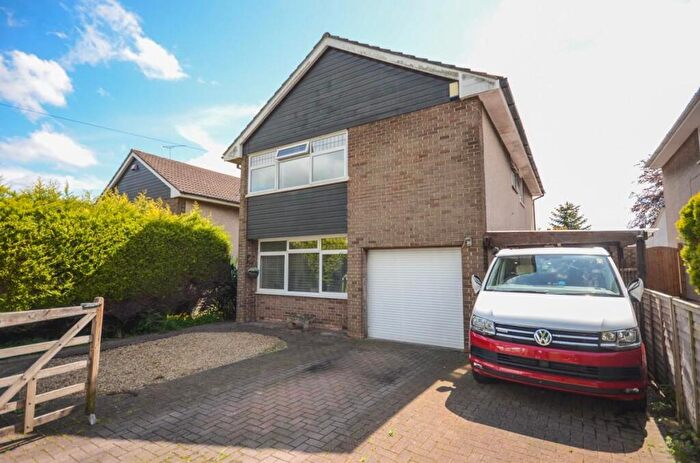 4 Bedroom Detached House For Sale In Badminton Road, Downend, Bristol, BS16