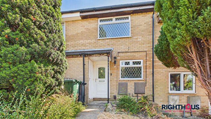 2 Bedroom Terraced House For Sale In Acaster Drive, Low Moor, BD12