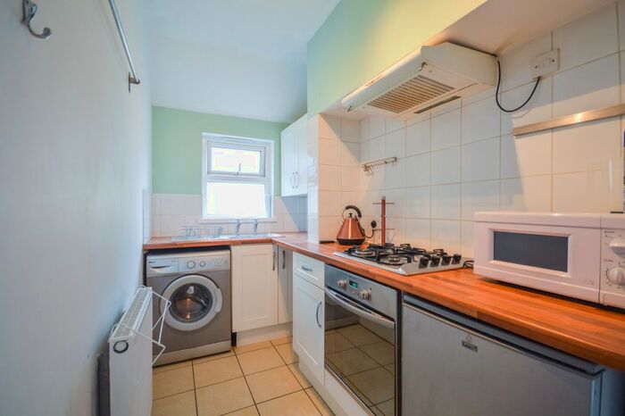 1 Bedroom Flat To Rent In Neville Street, Cardiff, CF11