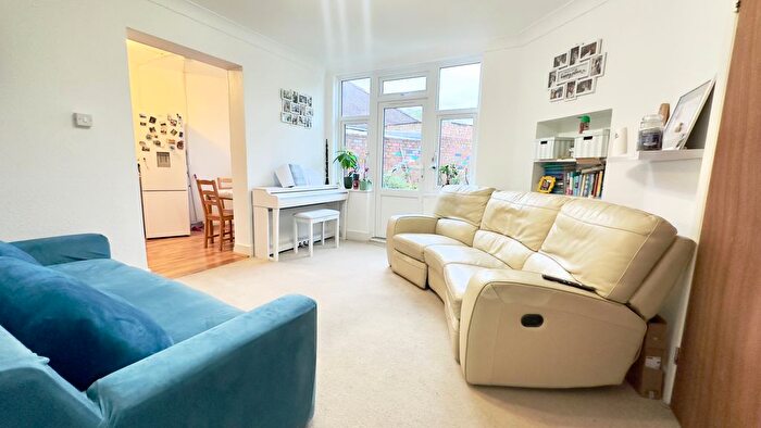 2 Bedroom Flat To Rent In Strathmore Gardens, Burnt Oak, Edgware, HA8