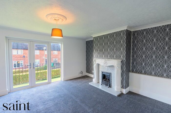 2 Bedroom Maisonette To Rent In Adderley Close, Bestwood, Nottingham, NG5