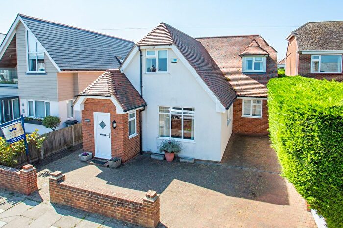 4 Bedroom Detached House For Sale In Princess Road, Whitstable, CT5