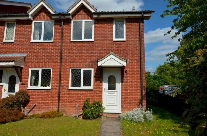 2 Bedroom End Of Terrace House To Rent In Bushy Close, Botley, OX2