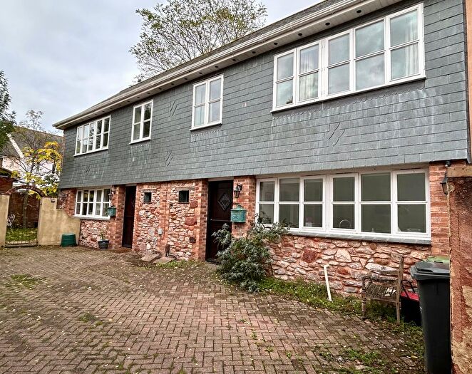 3 Bedroom Barn Conversion To Rent In Coles Court, High Street, Topsham, EX3