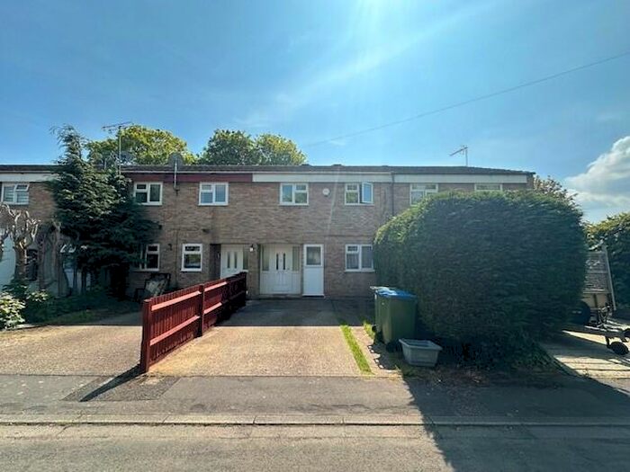 3 Bedroom House To Rent In Whitehouse Gardens, Southampton, SO15