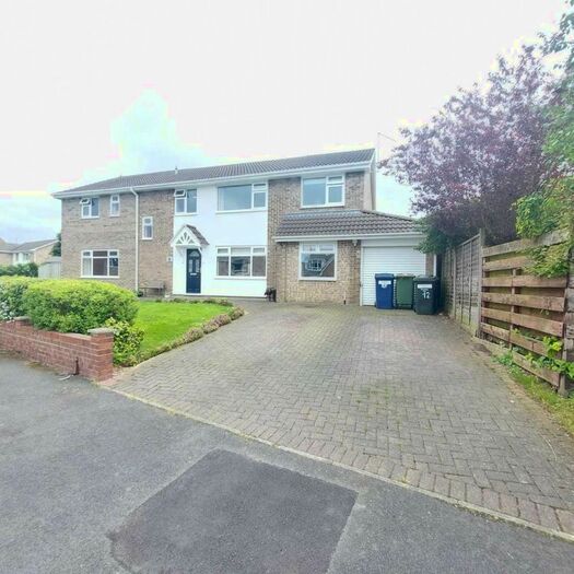 5 Bedroom Detached House To Rent In Campion Drive, Guisborough, North Yorkshire, TS14