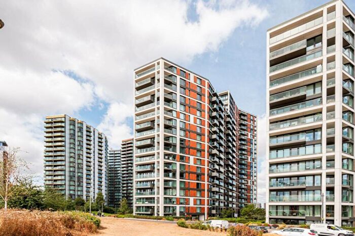 1 Bedroom Flat To Rent In Judde House, Duke Of Wellington Avenue, Woolwich, London, SE18