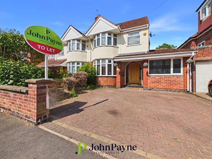 4 Bedroom Semi-Detached House To Rent In Dillotford Avenue, Styvechale, Coventry, CV3