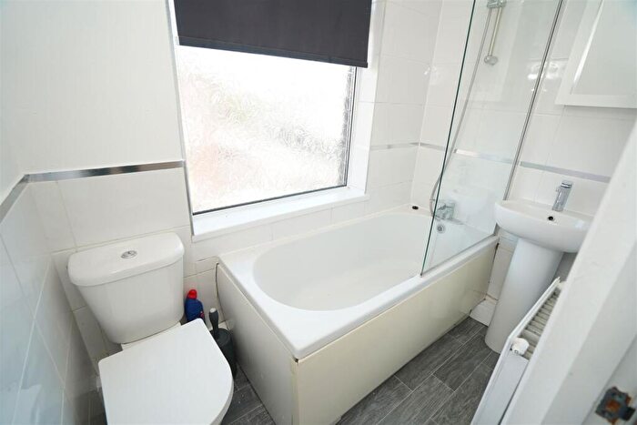 2 Bedroom Terraced House To Rent In Stanley Grove, Horwich, Bolton, BL6