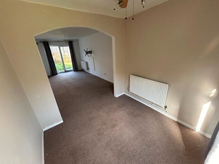 3 Bedroom House To Rent In Chisholm Close, Southampton, SO16