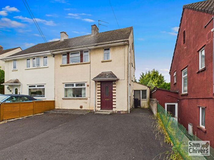 3 Bedroom Semi-Detached House For Sale In Orchard Avenue, Midsomer Norton, BA3