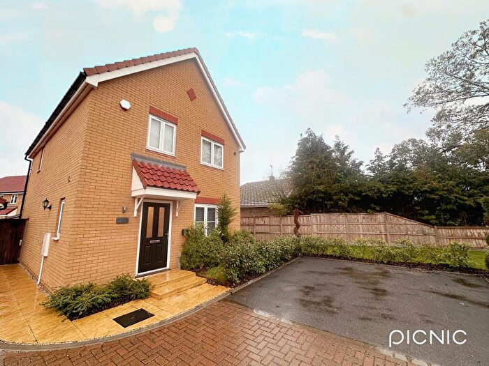 3 Bedroom House To Rent In Vickers Road, Beck Row, Bury St. Edmunds, IP28