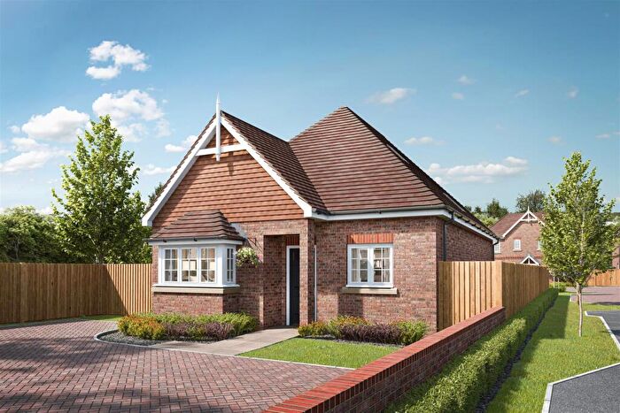 3 Bedroom Detached House For Sale In Shelvers Way, Tadworth, KT20