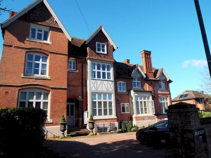 2 Bedroom Apartment To Rent In Lillington Road, Leamington Spa, CV32