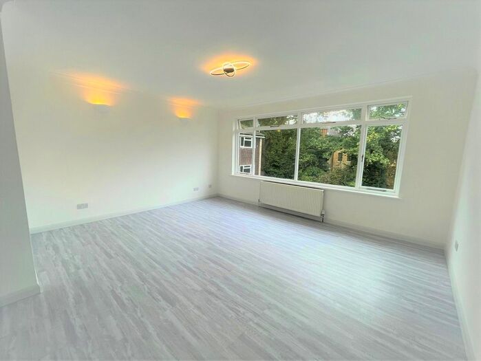 3 Bedroom Property To Rent In Ikona Court, St. Georges Avenue, Weybridge, KT13